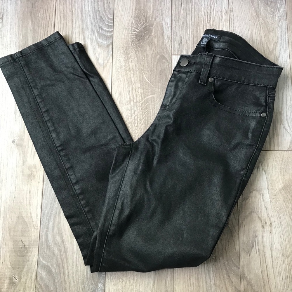 Eileen Fisher petite waxed black pants size 2